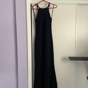 Women’s Calvin Klein long halter gown I’m black size 8